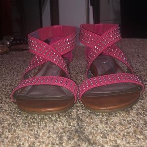 Pink stud dexflex comfort sandals